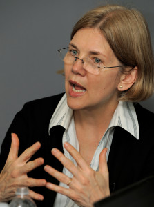 Congressional Oversight Panel for TARP Chairman Elizabeth Warren briefs reporters on the latest news of her agency, which oversees the government's disbursement of billions of dollars to U.S. banks and the auto industry by the Troubled Assets Relief Program, at the Reuters Financial Regulation Summit in Washington, April 27, 2009. REUTERS/Mike Theiler (UNITED STATES POLITICS BUSINESS)